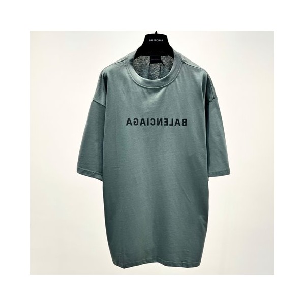 발렌시아가 전면이니셜 반팔티 S-XL (2color)-레플리카 사이트 쇼핑몰 RSMALL