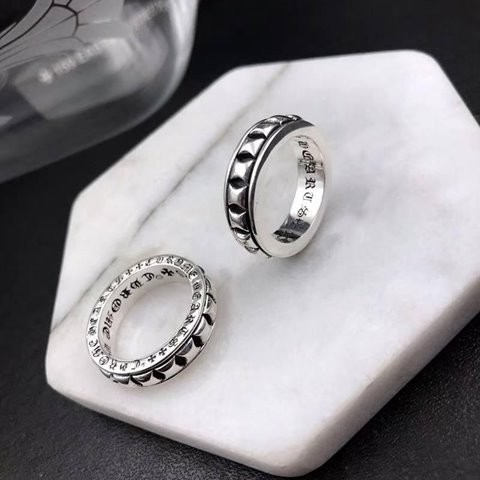 크롬하츠 925실버 피라미드 반지