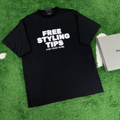 발렌시아가 프린팅 반팔티셔츠